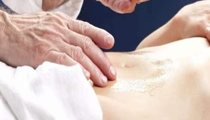 Stomach Pain: પેટનો દુખાવો દવા વિના 5 મિનિટમાં મટી જશે, બસ આ રીતે હીંગનો કરો ઉપયોગ