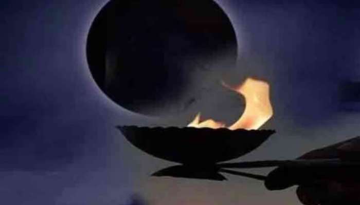 Somvati Amavasya 2024: સોમવતી અમાસની રાત્રે ગુપ્ત રીતે કરી લો આ કામ, સાત પેઢી બેસીને ખાશે એટલી વધશે સમૃદ્ધિ