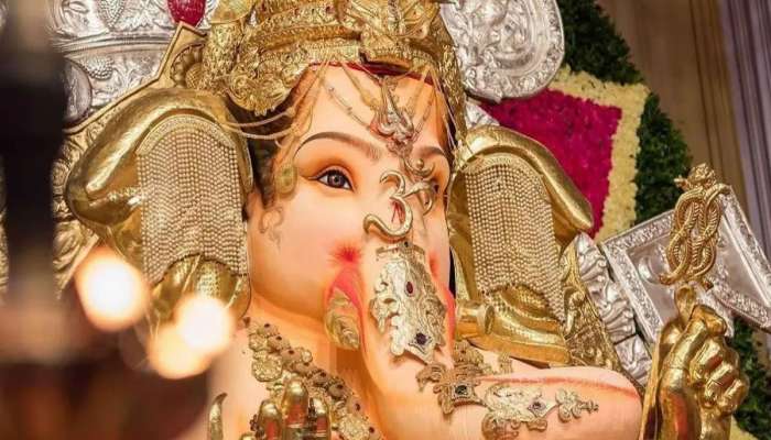 Ganesh Idol: મુંબઈમાં અહીં બિરાજશે સૌથી ધનિક 'અમીર બાપ્પા', 400 કરોડનો વીમો, 69 કિલો સોનાથી થશે શણગાર