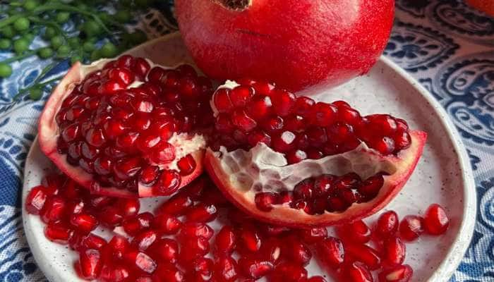 Pomegranate: એક નહીં 6 બીમારીઓમાં ફાયદો કરે છે દાડમ, જાણીને રોજ ખાશો આ લાલ દાણા