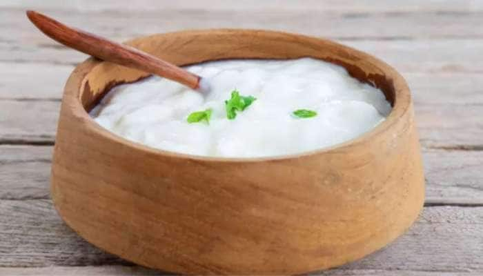 Curd Benefits: રોજ બપોરના જમવામાં કેમ દહીં ખાવું જોઈએ? જાણો 5 જબરદસ્ત ફાયદા