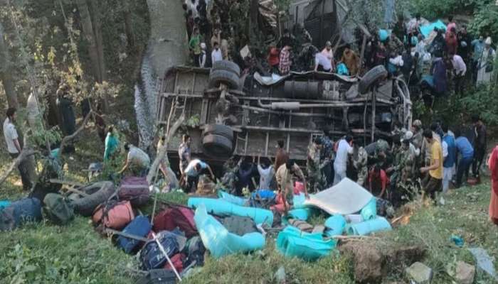 J&K: બડગામમાં BSF જવાનોને લઈને જતી બસ ખાઈમાં ખાબકી, 3 જવાન શહીદ અનેક ઘાયલ