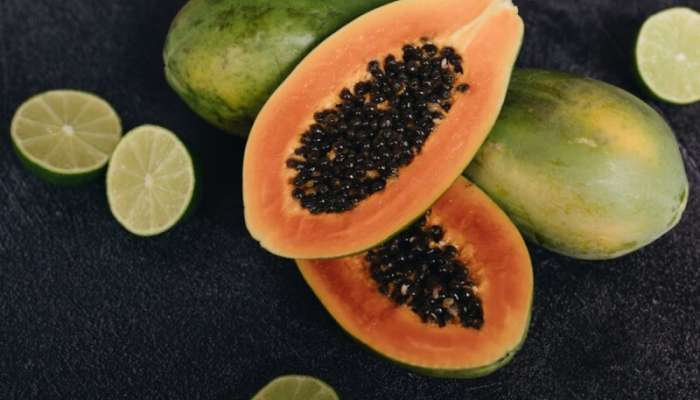 Papaya: પપૈયાની સાથે ભૂલથી પણ ન ચાખો આ વસ્તુઓ, પેટમાં બની શકે છે ગેસ