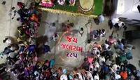 લોહાણા સમાજની અનોખી ભક્તિ, જલારામ બાપાની જયંતીએ 225 કિલોનો મહાકાય લાડુ બનાવ્યો
