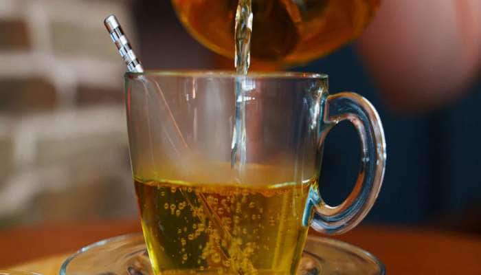 Morning Tips: સવારે ચા છોડી આ મસાલાનું પાણી પીવાનું શરૂ કરો, નખમાં પણ રોગ નહીં રહે 