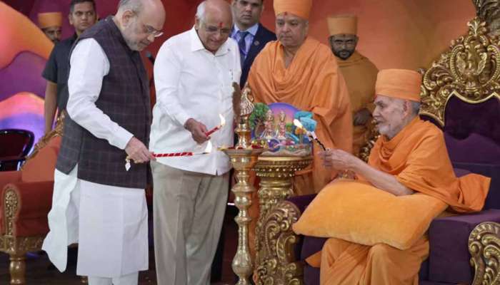 BAPS શતાબ્દી મહોત્સવ કરતાં મોટો મહોત્સવ; મહંત સ્વામીના આગમને સૌને કર્યા આકર્ષિત