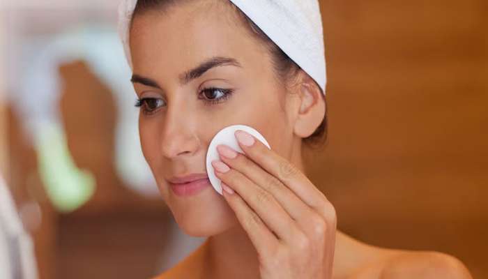 Skin Care: ત્વચાની ભલાઈ ઈચ્છતા હોય તો આ 5 સ્કિન કેર હૈક્સ ક્યારેય ટ્રાય ન કરવા, ચહેરો કોઈને બતાવી નહીં શકો