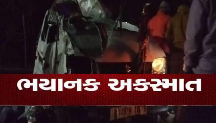 ખેડા પાસે અમદાવાદ-ઈન્દોર હાઈવે પર કારનો કચ્ચરધાણ નીકળી ગયો, 4 ને કાળ ભરખી ગયો 