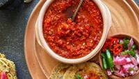 Red Chutney: દાઢે વળગી જાશે તલની લાલ ચટણીનો ચટાકેદાર સ્વાદ, ટ્રેન્ડિંગ છે આ રેસિપી