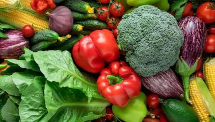 Vegetable: આ 3 લીલા શાક કાચા ખાવાની ભુલ ન કરતાં, કિડની, લિવર, મગજ થઈ શકે છે ડેમેજ