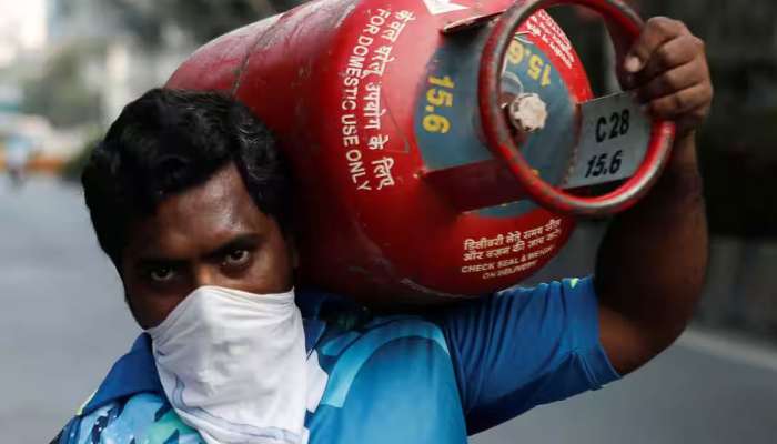 LPG Price Hike: સવાર સવારમાં મોંઘવારીનો મોટો ફટકો! રાંધણ ગેસના બાટલાના ભાવ વધ્યા, જાણો લેટેસ્ટ રેટ