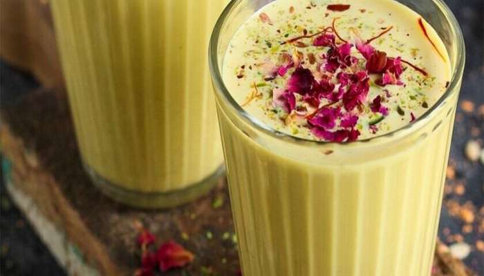 Holi 2025: આ 4 બીમારી હોય તેણે ભાંગવાળી ઠંડાઈનો એક ઘુંટડો પણ પીવો નહીં