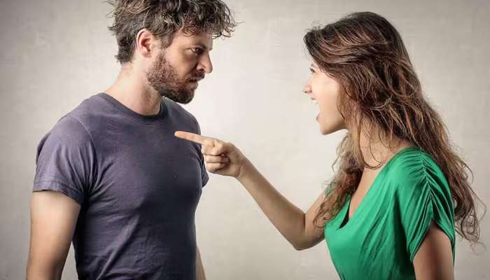 Relationship Tips: તમારા પાર્ટનર જો કારણ વગર ઝઘડા કરતા હોય તો નક્કી દાળમાં કાળું! માઈન્ડ ગેમ રમાઈ રહી છે