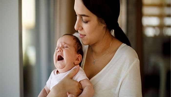 Parenting Tips: રડતા બાળકને તુરંત શાંત કરવું હોય તો અપનાવો આ ટીપ્સ