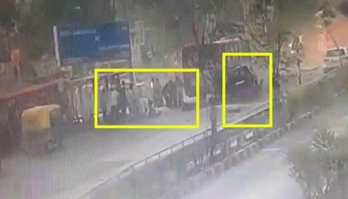 2 મિનિટનો ખેલ! SUV કારે પહેલા બાઈકને ટક્કર મારી અને બસની પાછળ ઘૂસી, શોકિંગ CCTV 