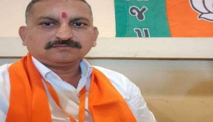 RSS નેતાને બર્થડે વિશ કરવું ગુજરાતના નેતાને ભારે પડ્યું, ભાજપે માંગી લીધું રાજીનામું