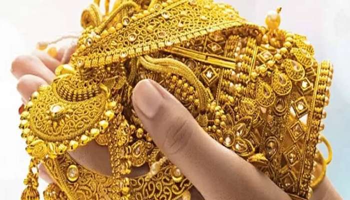 Gold Rate: બાપરે....પીકથી 7,000 રૂપિયા ગગડી ગયું સોનું, રોકાણ કરવા માટે કેવો છે સમય?