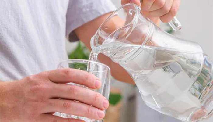 Health Tips: આ 7 લક્ષણ જણાય તો સમજવું તમે ઓછું પાણી પી રહ્યા છો, વોટર ઈનટેક વધારશો એટલે તબીયત સારી થઈ જશે