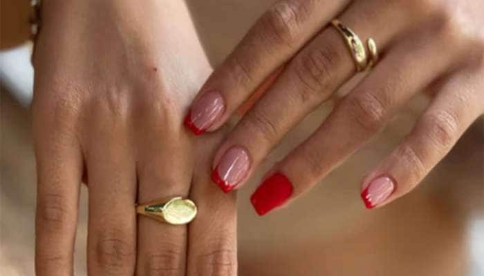 Gold Astrology: કઈ આંગળીમાં સોનાની વીંટી પહેરવી અશુભ ? જાણો સોના સંબંધિત જરૂરી નિયમ