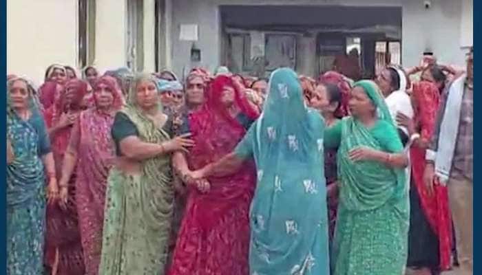 પ્લેન ક્રેશમાં મોતને ભેટેલા હાર્દિક અવૈયાનો મૃતદેહ વતન પહોંચતા આખું ગામ હિબકે ચડ્યું