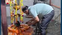 જળમગ્ન થયેલા શિવ મંદિરમાં ભક્તોની અડગ આસ્થા, સુરત હરિહરેશ્વર મંદિરમાં ભરાયા પાણી