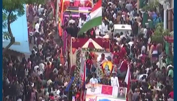 ભગવાન જગન્નાથના દર્શન માટે ઉભરાયું ભક્તોનું કિડીયારું, ભગવાનની એક ઝલક જોવા આતુર શ્રદ્ધાળુઓ....