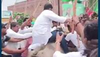 Watch Video: હાઈ લા! MLA બેસતા જ ભેંસ ગાંડી થઈ...અને પછી તો પછી થઈ જોવા જેવી