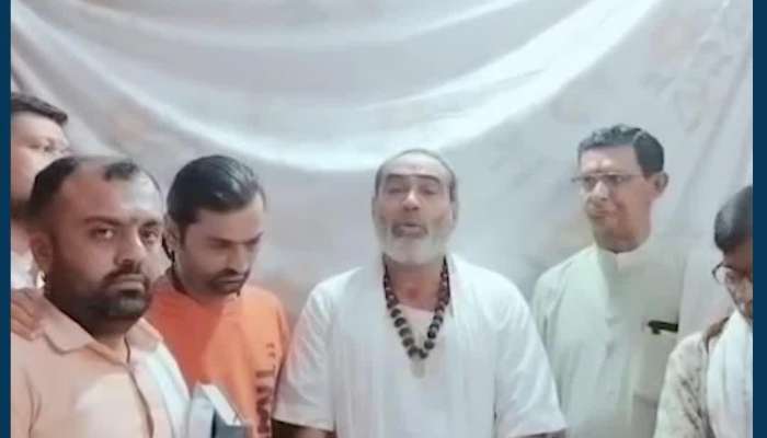 બ્રાહ્મણો વિરુદ્ધ નિવેદન બાદ રાજુગીરીએ માગી માફી, કચ્છ બ્રહ્મ સમાજમાં હતો આક્રોશ