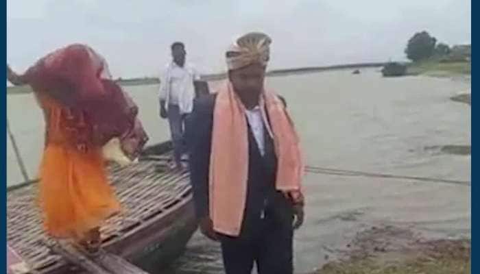 બિહારમાં લગ્નની જાન હોડીમાં લઈ જવી પડી!  દુલ્હા-દુલ્હનના તો બધા શોખ જ મરી ગયા