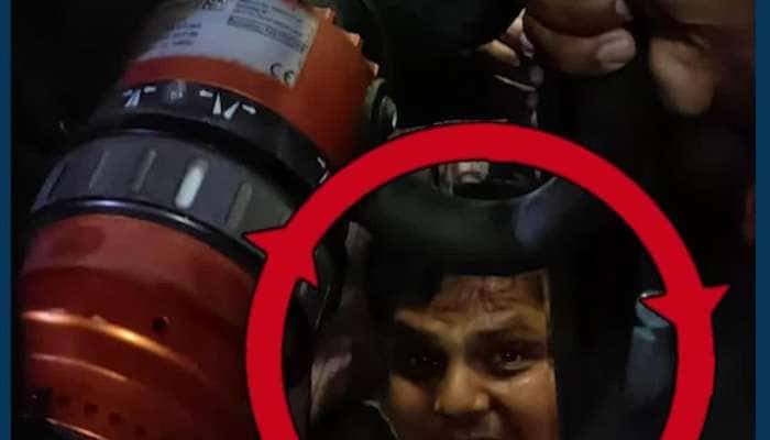 VIDEO: ગ્રાઉન્ડ ફ્લોર પર આવીને લિફ્ટ અટકી પડી, વૃદ્ધ સહિત 4 લોકો ફસાયાં