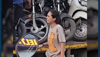 VIDEO: પાણીપુરી ખાવા આવેલી છોકરીની ગાડી ટૉ થતા રડી પડી! વીડિયો થયો વાયરલ