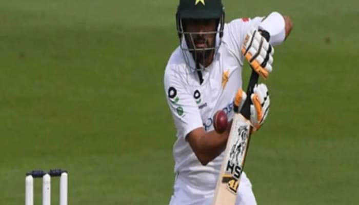 બાબર આઝમને ગાળ આપી? માઇક બંધ કર્યા વગર આ શું બોલ્યા પૂર્વ પાક કેપ્ટન, જુઓ Video