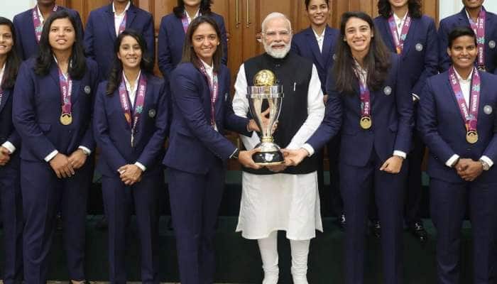 ભગવાન રામનો ઉલ્લેખ, અમનજોતનો જાદુઈ કેચ... PM મોદીએ હરમન બ્રિગેડ સાથે શું કરી વાત