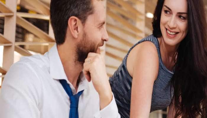 Affair in Office: આ 5 દેશોમાં ઓફિસમાં સૌથી વધુ થાય એક્સ્ટ્રા મેરિટલ અફેર