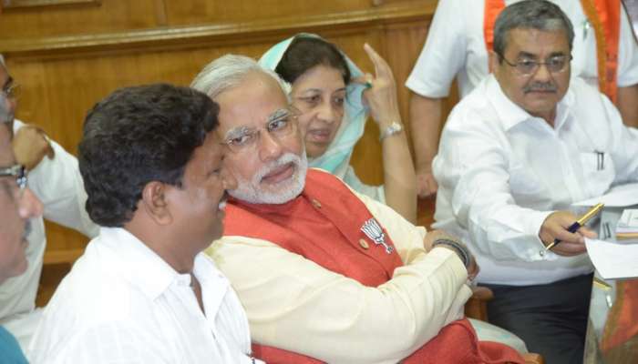 Photos : ગત ચૂંટણીમાં PM મોદીએ જે ચાવાળાને ટેકેદાર બનાવ્યા હતા, તેણે લોકસભ
