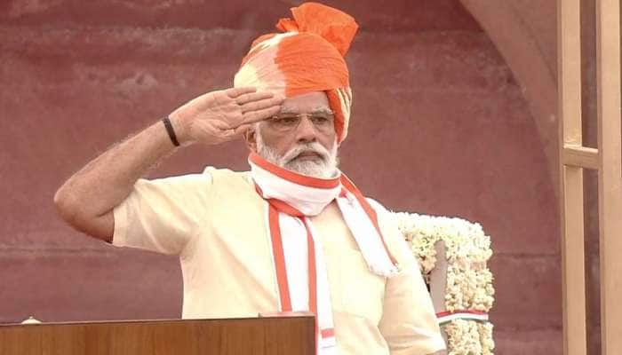 સ્વતંત્રતા દિવસ: PM મોદીએ લાલ કિલ્લા પર લહેરાવ્યો ધ્વજ, જુઓ Pics...